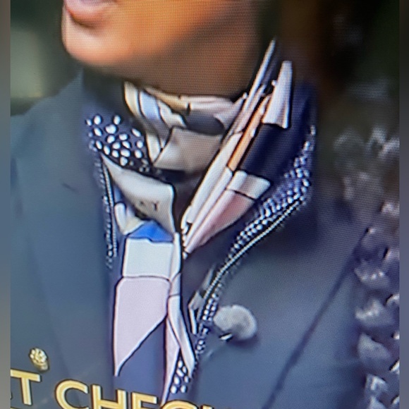 HERMES Patchwork Horse Silk Shawl Scarf - Picture 11 of 11